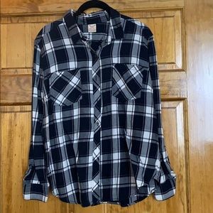Faded Glory Navy and white plaid button down
